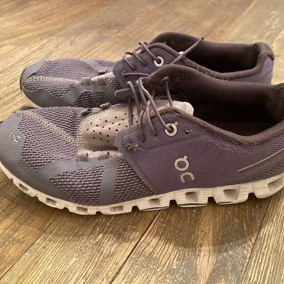 On Running Shoes - On Cloud Shark Gray Pebble Running Shoes 19.99508 Lace Up Mesh On Cloud 7.5